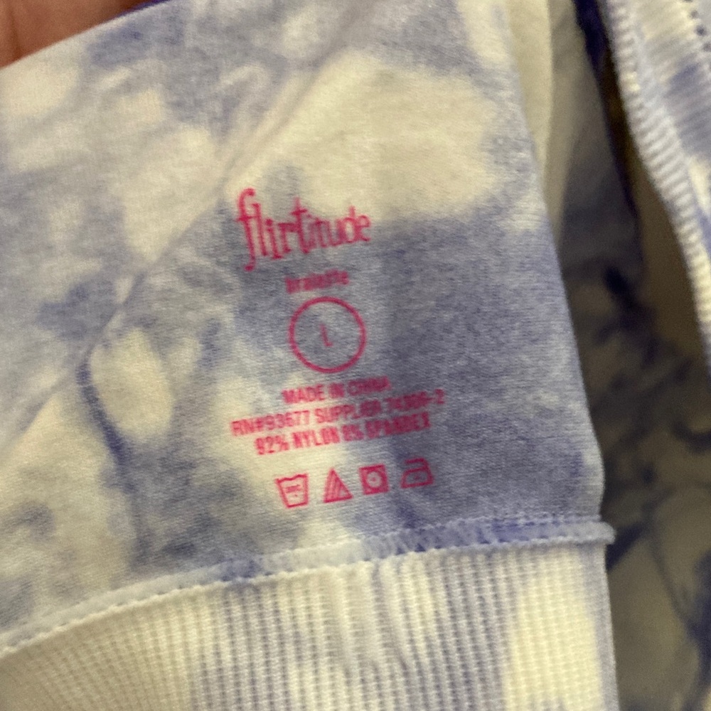 Flirtitude Lavender Tie-Dye Bralette - Picture 4 of 4